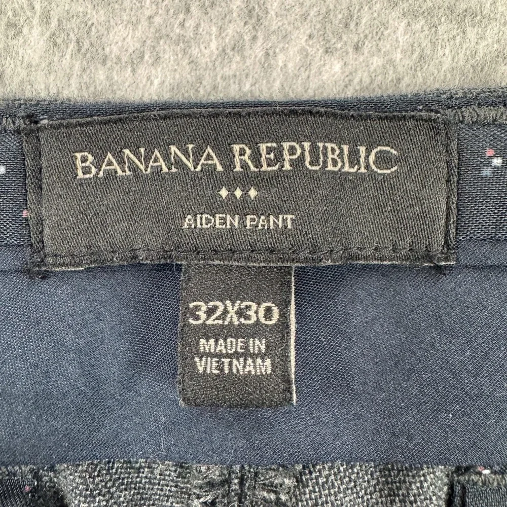 Banana Republic Aiden Pants Mens 32 Gray Check Slim Chino Stretch Office 34x27